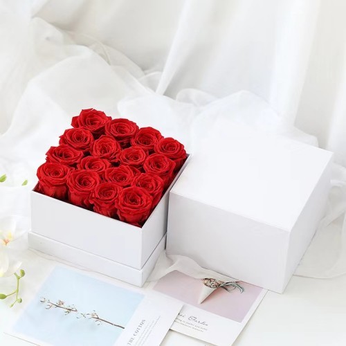 16 roses in square box
