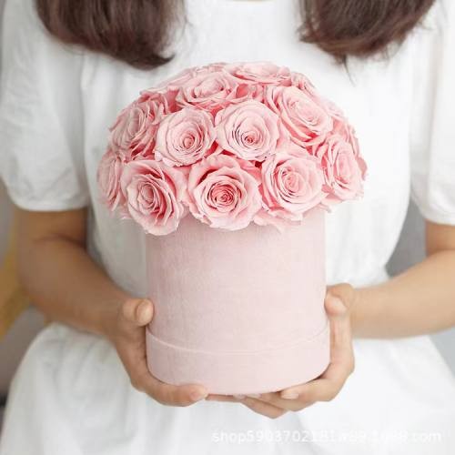 etrnal rose hat box
