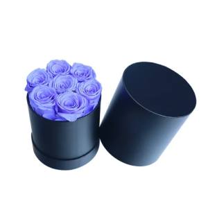 everlasting roses in round box